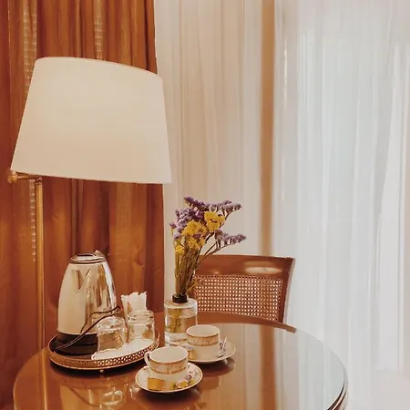 Five Seasons ゲストハウス ナフプリオ