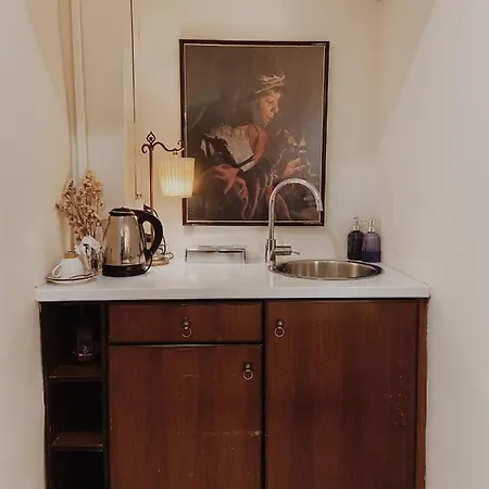 ゲストハウス Five Seasons ナフプリオ