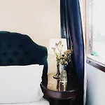 بيت ضيافة Five Seasons