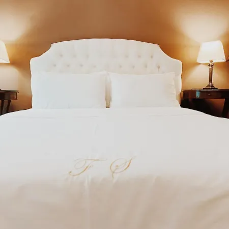 Five Seasons Pensionat 3*