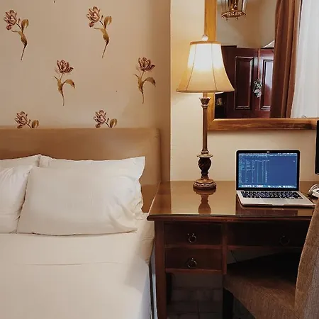 Five Seasons Гостевой дом 3*