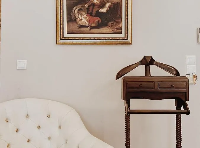 Five Seasons Anabolu