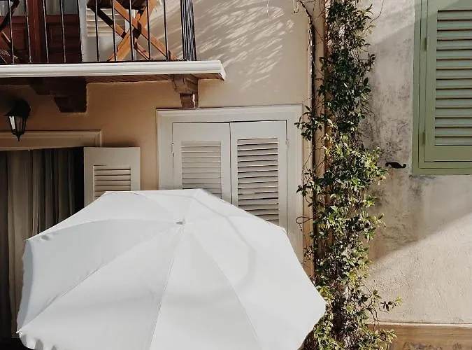 Pensionat Five Seasons 3*