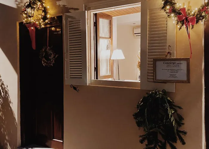 Five Seasons Pensionat Nafplion